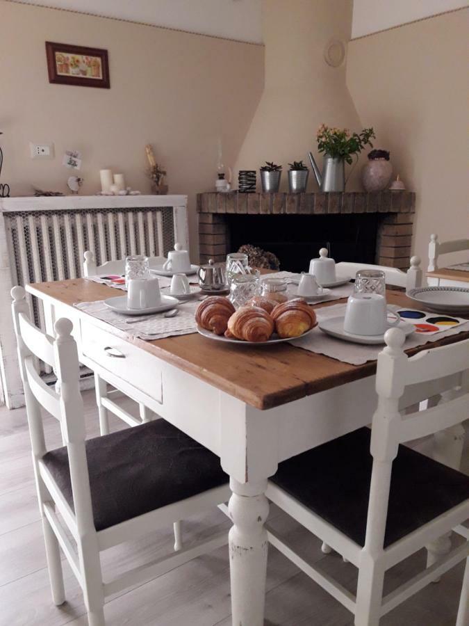 Bed and Breakfast Casavittorio Сан-Джованни-ин-Мариньяно Экстерьер фото